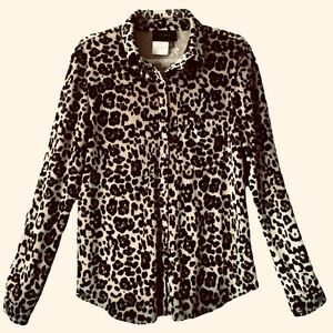 Storia Velour Leopard Shirt Women’s Size Small Animal Print Long Sleeve NEW